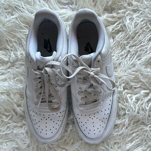 Nike Court Vision Low